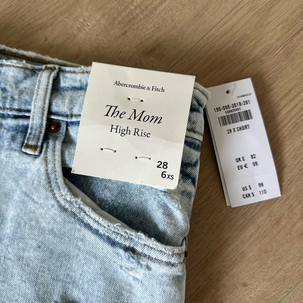 A&F Mom Jean
